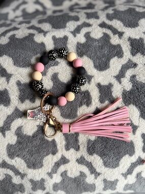 Beaded Tassel Keyring Bracelet - Pink, Black & Cream
